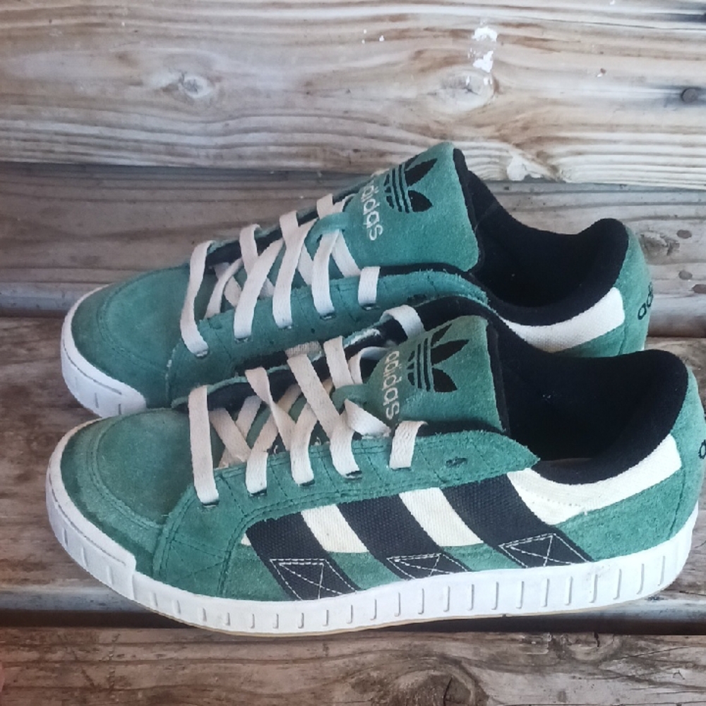 Adidas Green and Black Sneakers - Picture 8 of 13